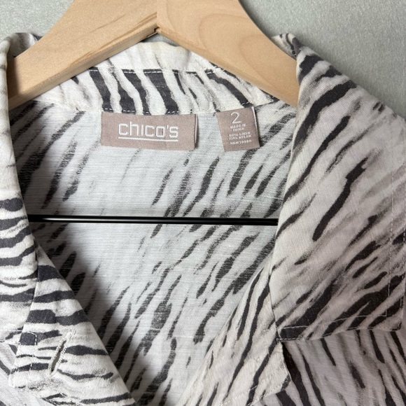 Chico’s Women’s Linen Blend Two Button Front Blazer Zebra Print Sheer size 2/12 - Picture 8 of 10